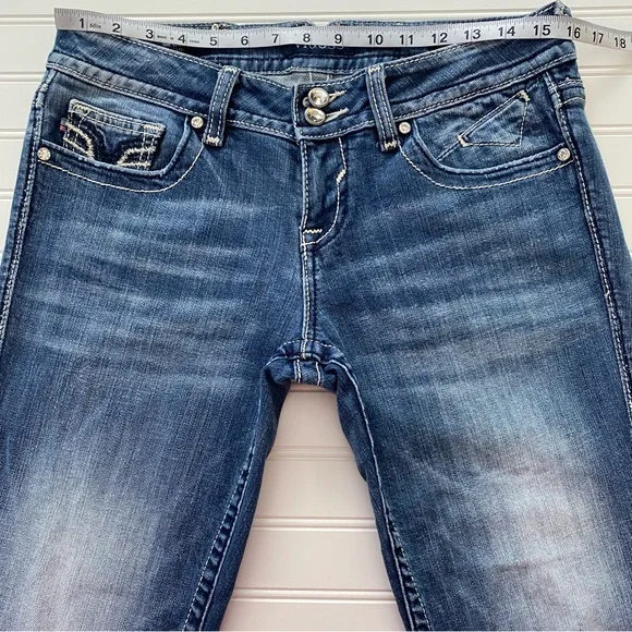 VIGOSS The Chelsea Capri Embroidered Faded Whiskered Stretch Jeans Size 7/8 - Picture 6 of 16